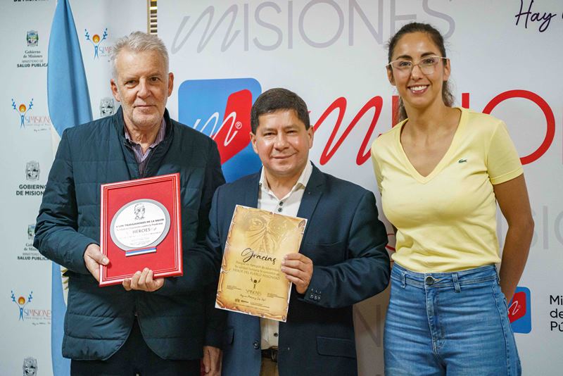 Trabajadores de la salud reconocidos por su labor en pandemia a través ...